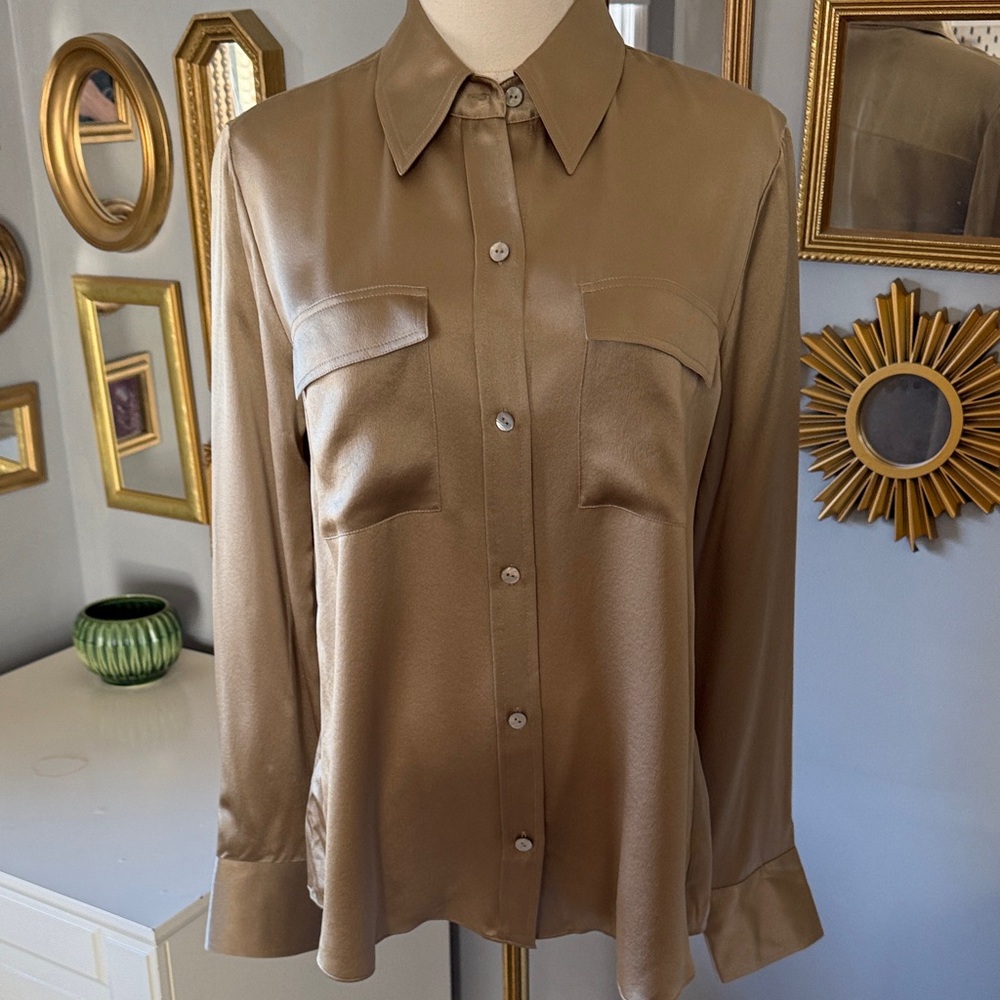 Vince silk blouse in gold